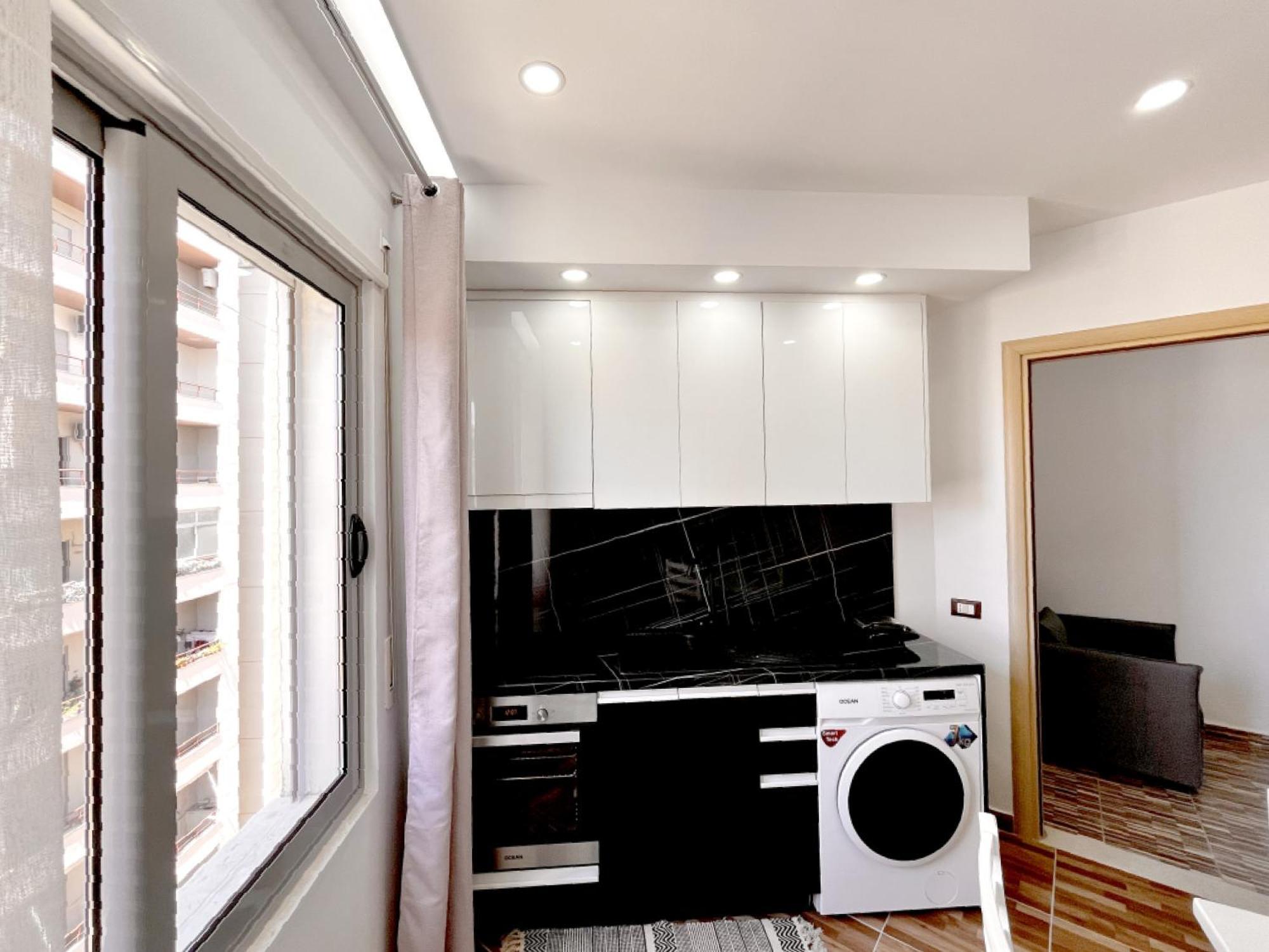Kam Apartments In The City Center Vlore Exterior photo