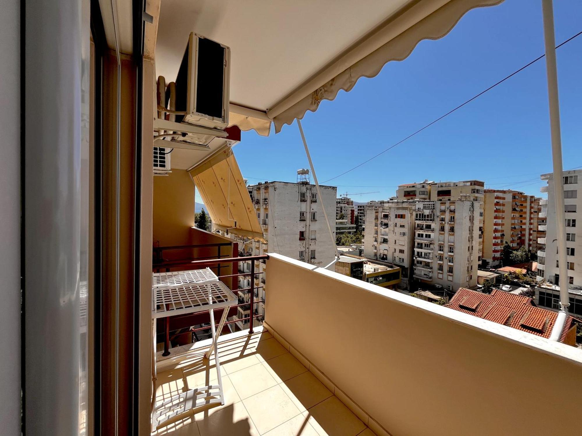 Kam Apartments In The City Center Vlore Exterior photo